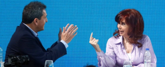 Cristina Kirchner decidió quitarse el sayo y ponérselo a su ministro de Economía. Pero la argumentación solo le sirve a la vicepresidenta para ir ganando tiempo desviando la atención de las causas hacia los efectos.