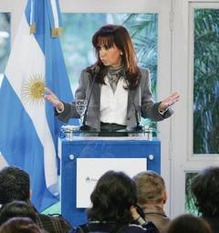 CONTRADICCIONES Y FALACIAS EN BOCA DE LA PRESIDENTA