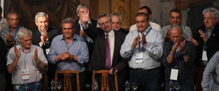 Fernández aseguró que el movimiento obrero "será parte del próximo gobierno" y convocó a capacitar