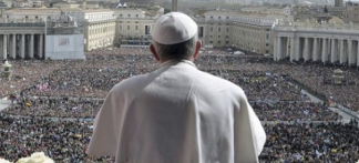 El Papa asegura en su reciente encíclica que la mejor manera de ayudar a los más necesitados es a través de la promoción de sus capacidades