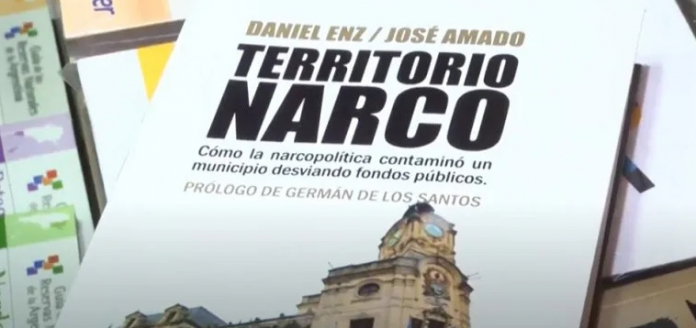 Los periodistas Daniel Enz y José Amado publicaron recientemente el libro "Territorio Narco", una investigación acerca del vínculo entre el ex intendente de Paraná Sergio Varisco y una de las principales bandas de narcotráfico de la provincia de Entre Ríos. 