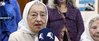 La titular de Madres de Plaza de Mayo falleció en el Hospital Italiano de La Plata. Luchadora por los derechos humanos, procesada por la causa "Sueños Compartidos", de Bonafini marcó la historia. 